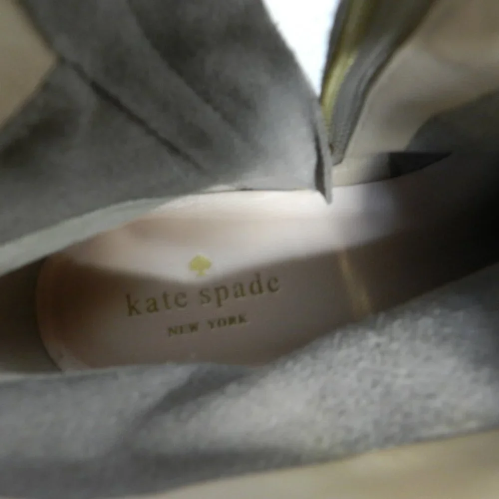 Kate Spade Bellamy Suede ankle boots booties w/tassel zip up Taupe NEW Size Sz 7